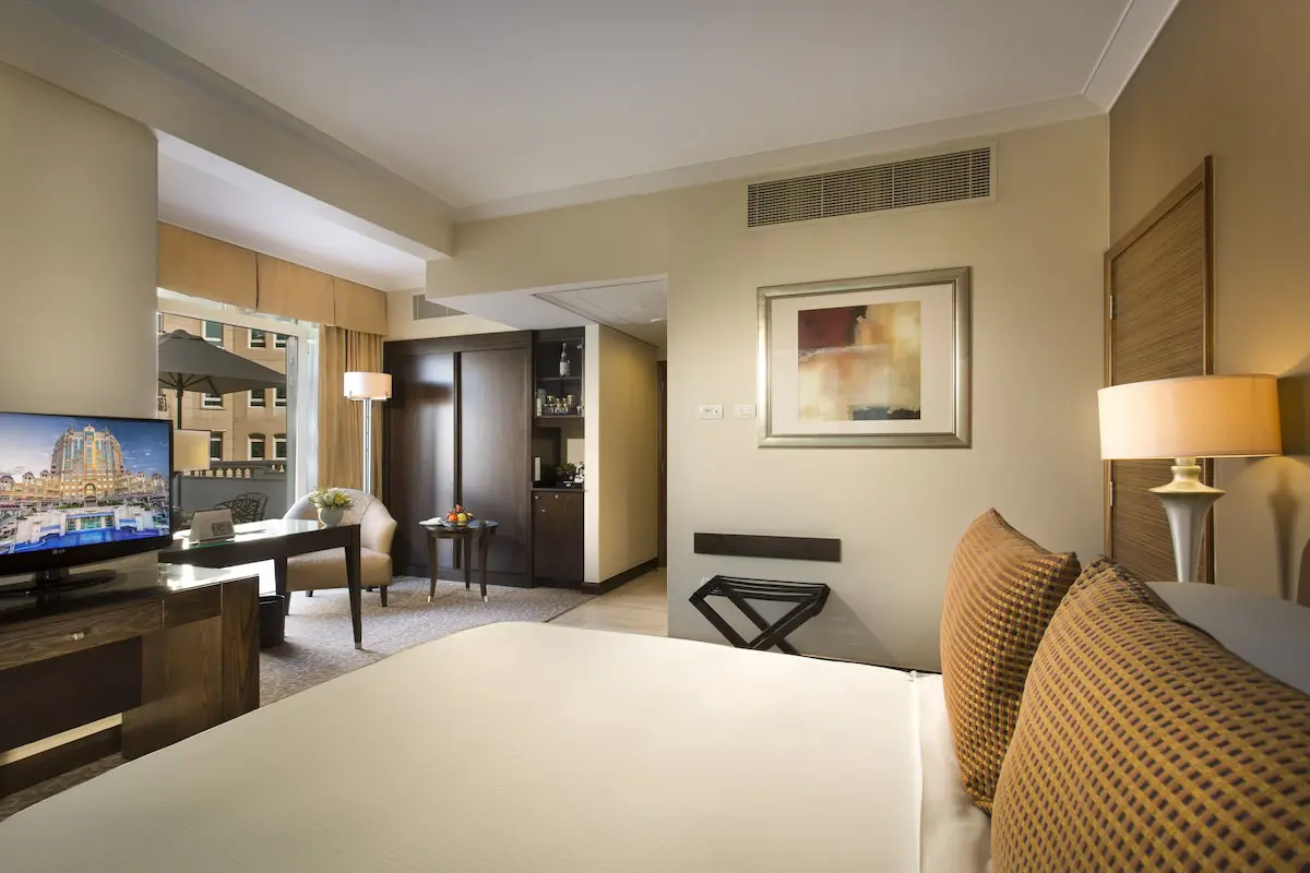 اتاق هتل سوئیس اوتل الماروج دبی